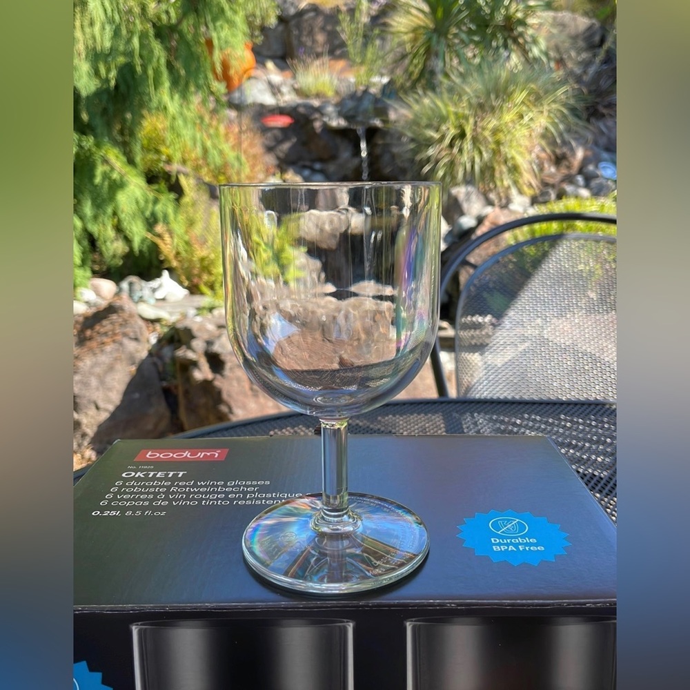 6 Red Wine Glasses, BPA Free (4 have never been used)